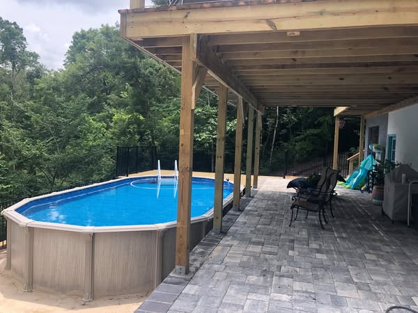 pool decking company