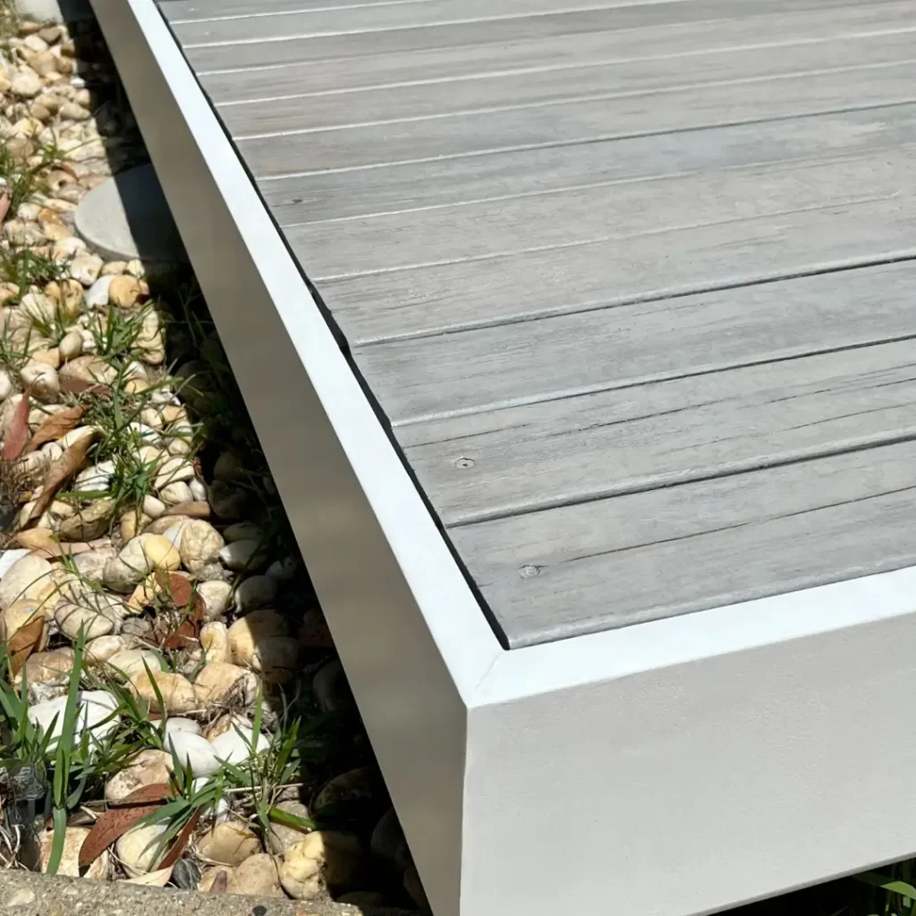 5 Reasons to Install Fascia Boards on Your Jacksonville Deck